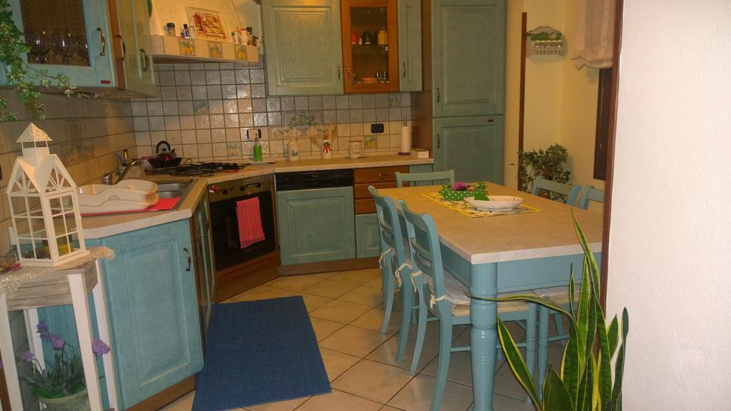 Casa Rosina Apartamento Orosei Habitación foto